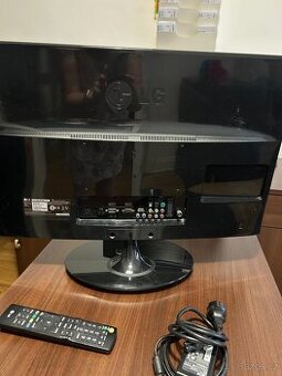 LG - FLATRON 27 M80D
