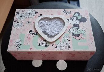 Krabička Disney...