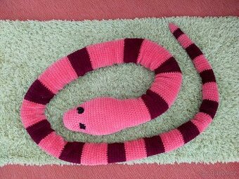 Obrovský plyšový had