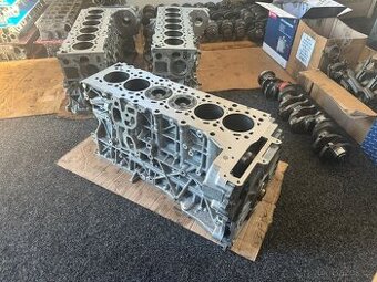 Motor BMW N57D30 + nová kliková hřídel