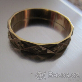 Prsten 14 karátů 2,6 g