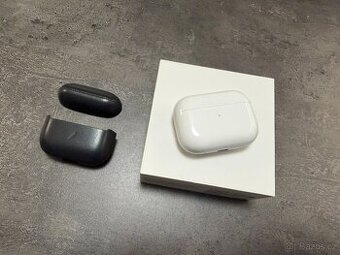 Apple AirPods Pro (2. generace) s MagSafe pouzdrem (USB-C)