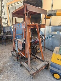 Montážní plošina