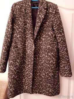 dámský značkový kabát v.40-42
