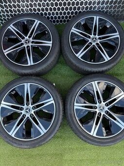 Originál alu kola Mercedes CLA R18 LETNÍ