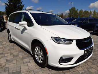 Chrysler Pacifica 3,6L, kůže, radar, 7míst, 2021, nový model
