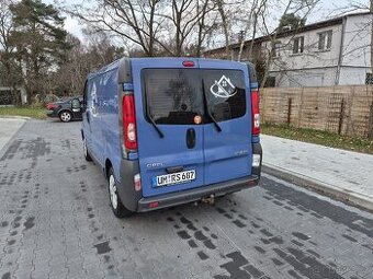Renault Trafic - 1