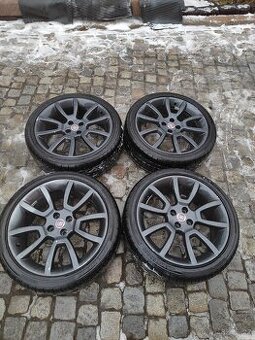Prodám orig alu 18 Fiat Bravo 2 4x98 ET 35 letní pneu