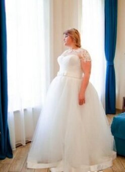 Prodám svatební šaty z menší vlečkou XXL