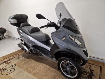 Piaggio MP3 500 SPORT 500 LED ESP USB 3/2018
