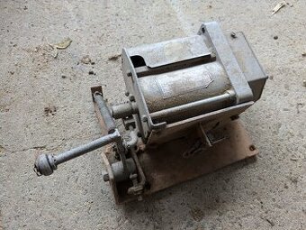 Plynový pedál balkancar