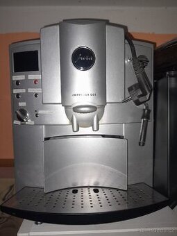 Kávovar Jura E65