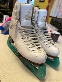 Dívčí brusle Jackson Artiste 3 1/2C