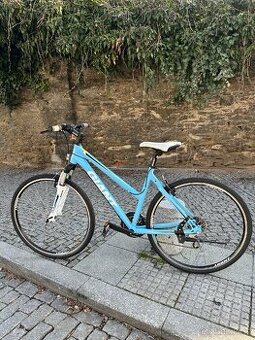 Kolo dámské Giant 🩵 Rám M🧍‍♀️ Kola 28🛞 Top💝