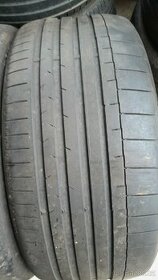 2x letni pneu 285/40R22 Continental