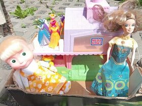 Barbie, domeček, panenka
