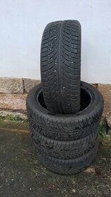 Sada zimních pneumatik Goodride 215/50/R17 95V