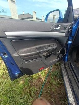 Kožené tapce, výplň dveří Škoda Octavia 2