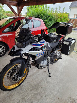 BMW F850GS