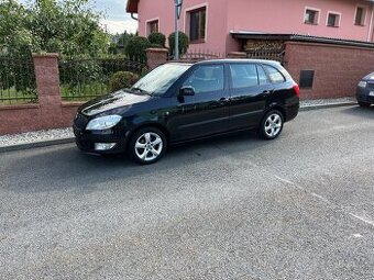 Škoda Fabia 2 Kombi 1,2 TSi/63 KW - ELEGANCE