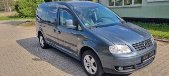 VW Caddy MAXI Life 2.0TDi 103kw 7míst mod.2010 velice slušné