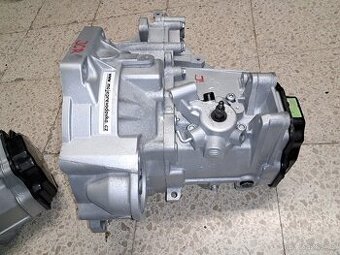 Převodovka Leon Altea Golf A3 Octavia Superb JCR