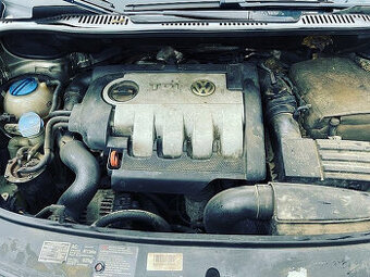 Motor naftový BMM 2.0TDI 103KW VW Touran 2009