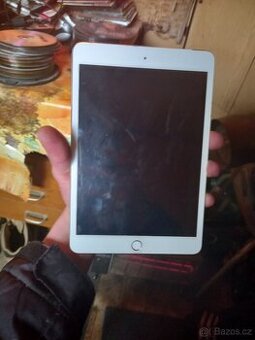 Apple tablet - 1