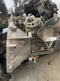 Převodovka 6ti kvalt  Peugeot Citroen na motor RHR