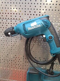 MAKITA 6413 bezpříklepová vrtačka