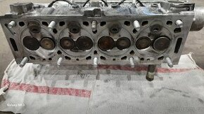 Hlava motoru citroen berlingo 1,9d51kw