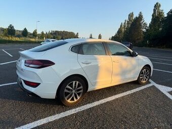 Hyundai I30 fastback, 88kw, 998ccm