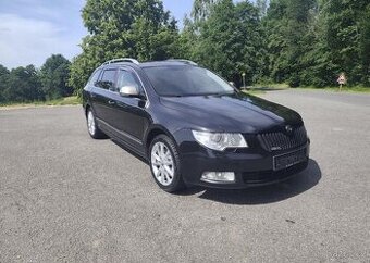 Škoda Superb 1.4 TSI Výhřev. sed., Kůže benzín manuál 90 kw