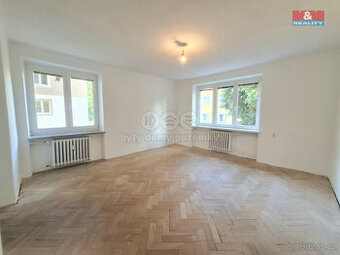 Pronájem bytu 2+1, 66 m², Ostrov, ul. Májová