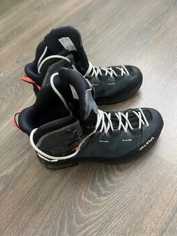 Dámská obuv Salewa MTN Trainer
