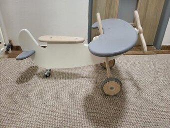 Odražedlo letadlo Elisdesign