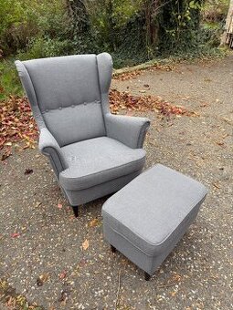 Zánovní křeslo IKEA Stradmon + podnožka - tmavě šedá