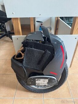 Jednokolka Kingsong S18 najeto 700km