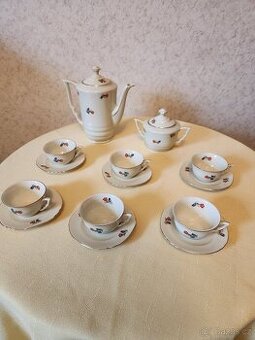 Karlovarský porcelánový servis