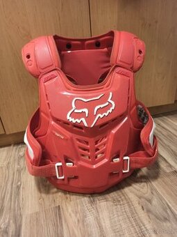 Prodám hrudní chránič Fox