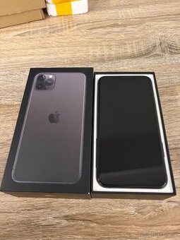 IPhone 11 Pro Max 256gb  vesmírně šedá