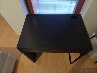 Psací stůl černý - Ikea Micke