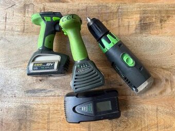 Aku vrtačka s příklepem