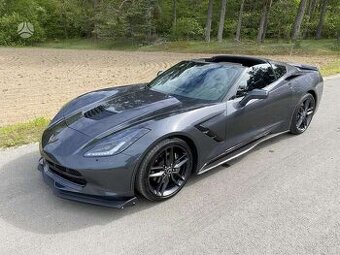 Chevrolet Corvette C7 Targa strecha luxusni stav