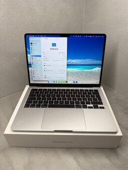 MacBook Air 13" M4 CZ 2025 stříbrný