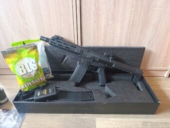 Airsoftová zbraň Double Eagle Honey Badger
