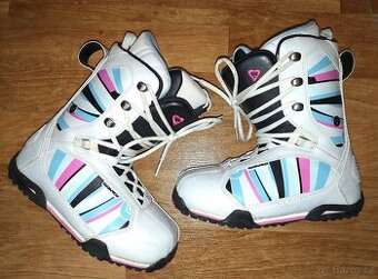 Boty na Snowboard GRAVITY vel. 42 (délka stélky 27,5cm)