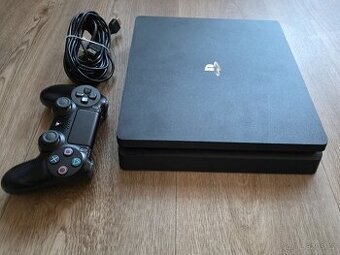 Playstation 4 slim