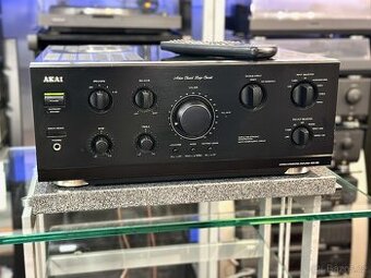 AKAI AM-59 (r.1994) 2x100W/8 Ohm, vč. dálky