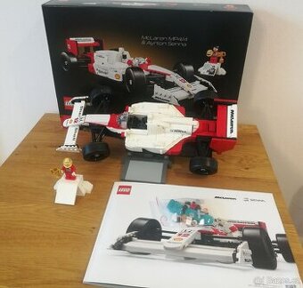LEGO® Icons 10330 McLaren MP4/4 a Ayrton Senna